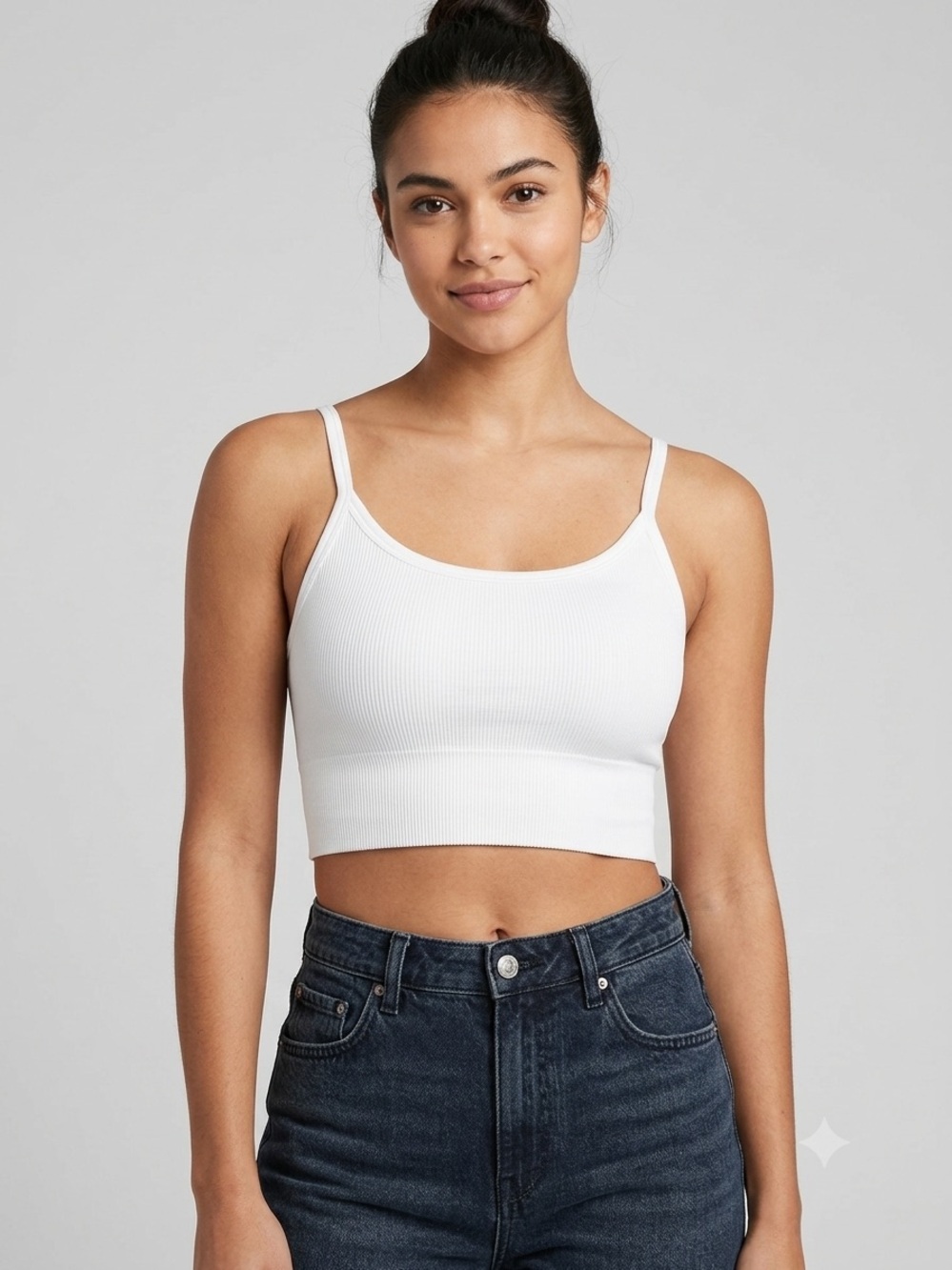 UNIQLO Seamless Ribbed Cropped Bra Cami Top White Size Medium (M)